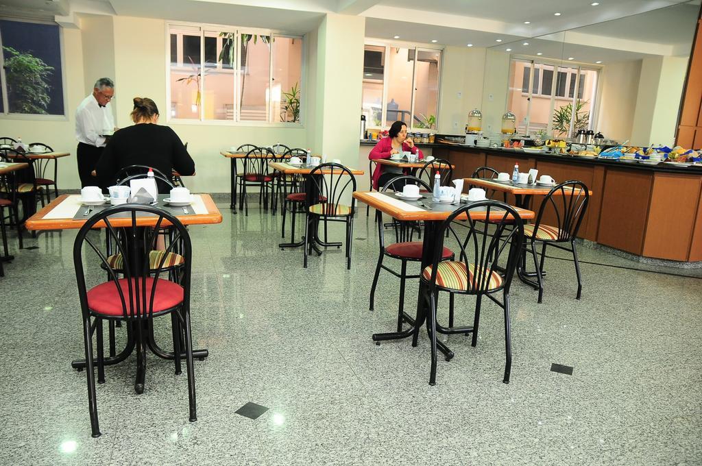 Hotel Riviera Araçatuba エクステリア 写真