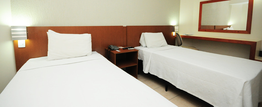 Hotel Riviera Araçatuba エクステリア 写真